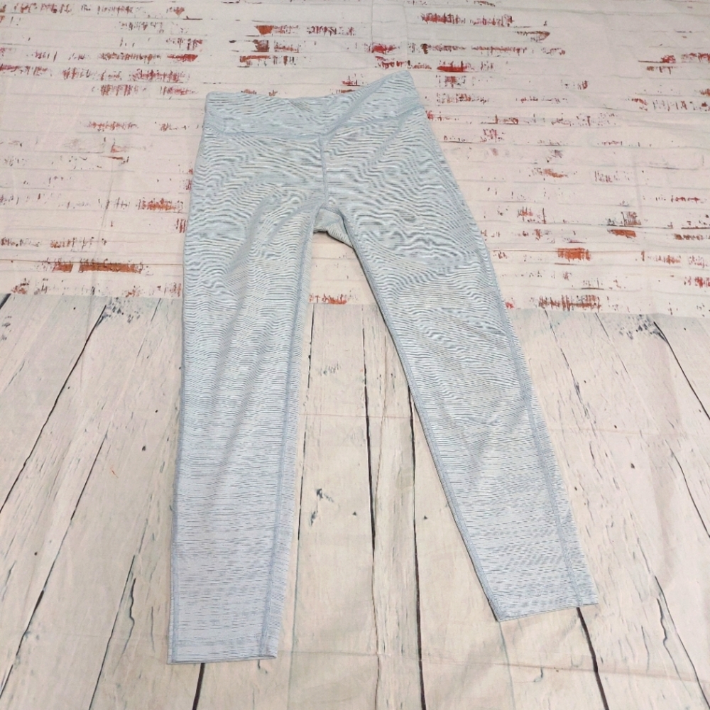 Outdoor Voices ankle length leggings